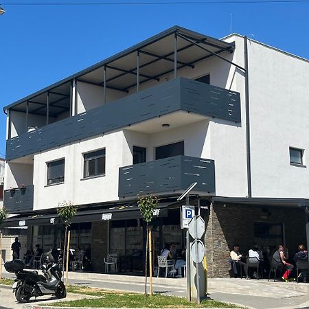 Apartman Sandra Nova Gradiska Bagian luar foto